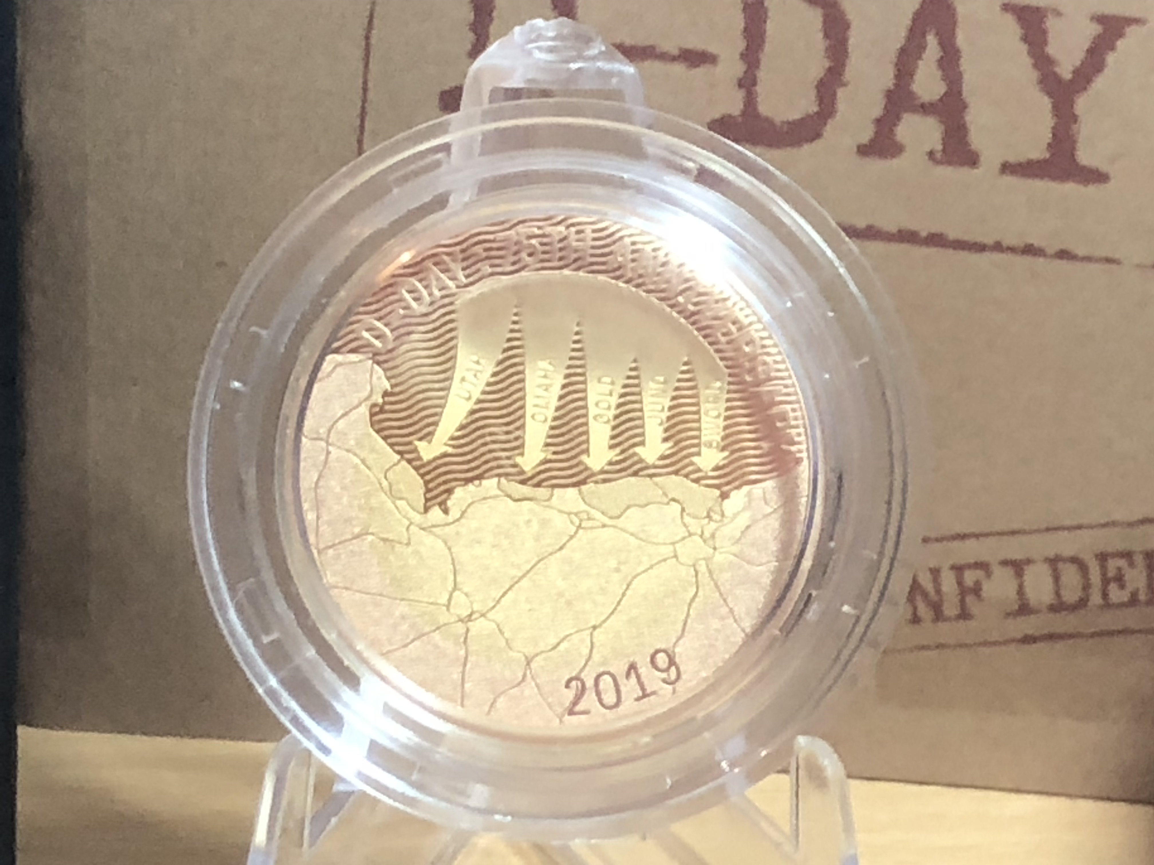 2019 dday gold two pound rev